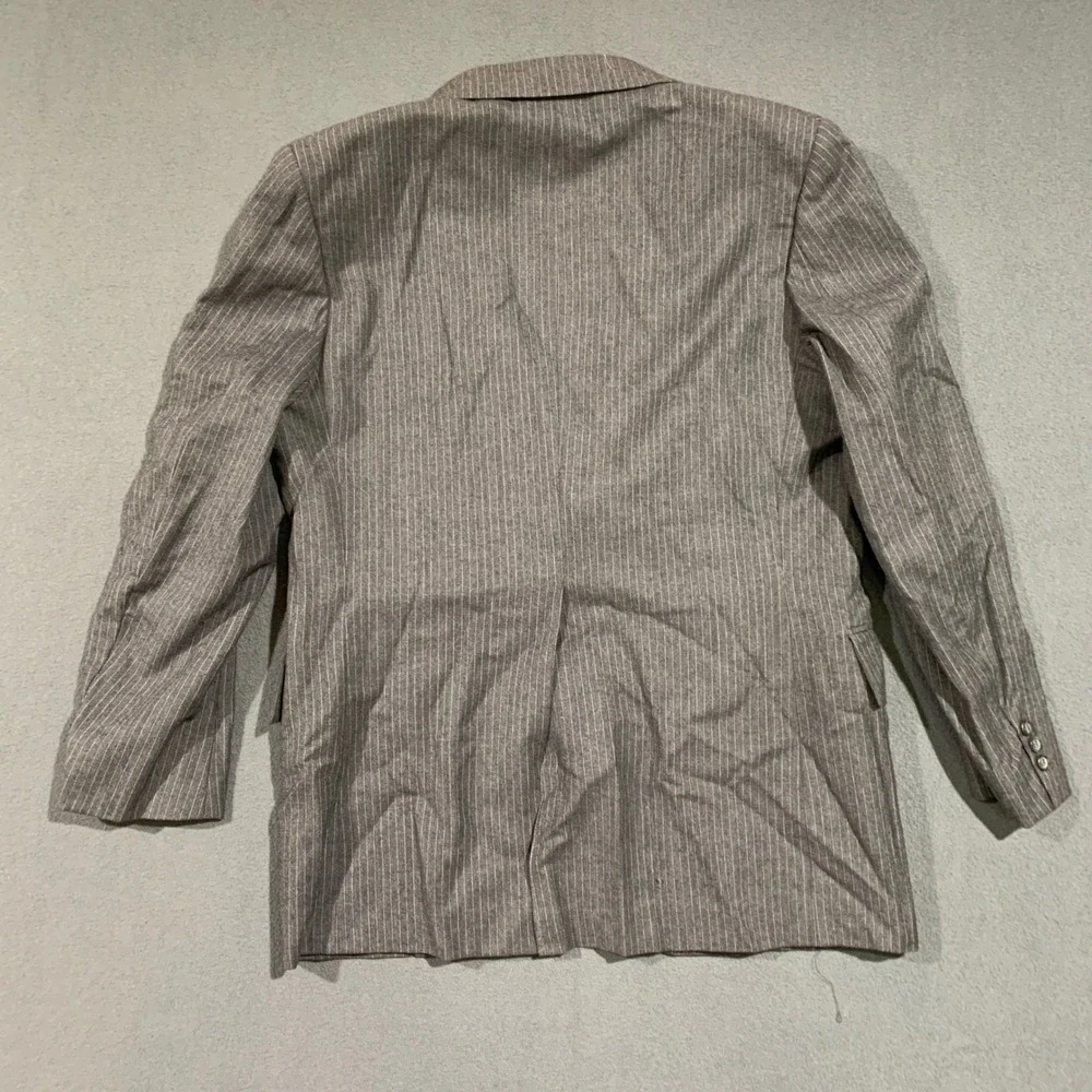 VTG Famous Barr Men's 42R Gray Pinstripe Virgin Wool Blazer Business Suit Jacket